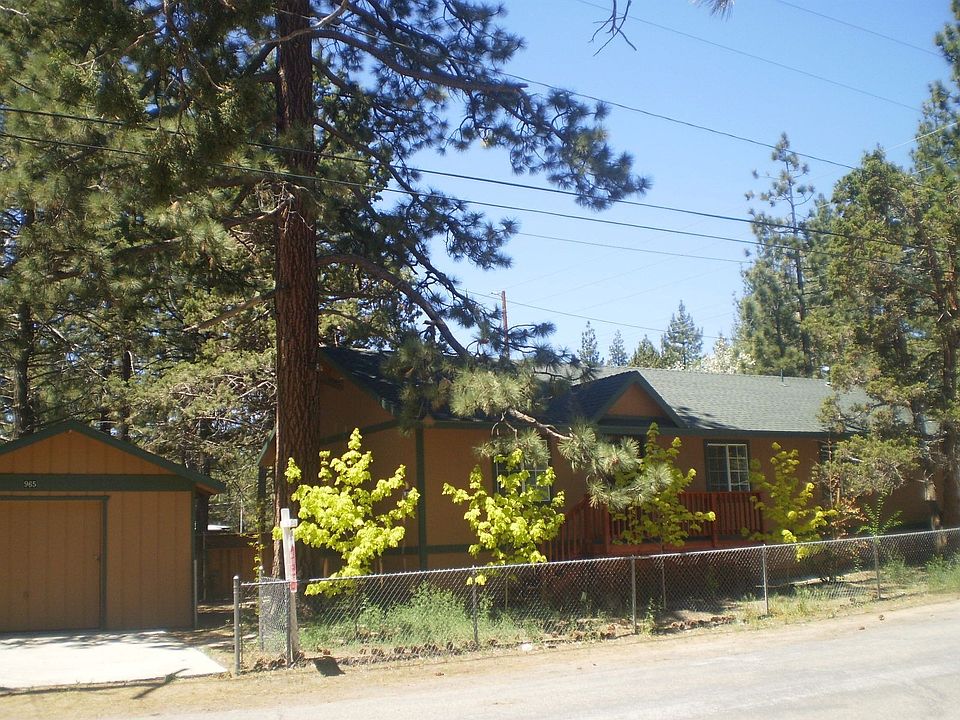 1st image of 965 Tinkerbell Ave