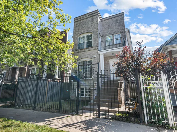 4049 W Crystal St, Chicago, IL 60651