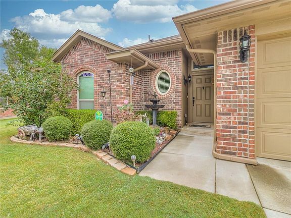 2nd image of 10000 Squire Ln