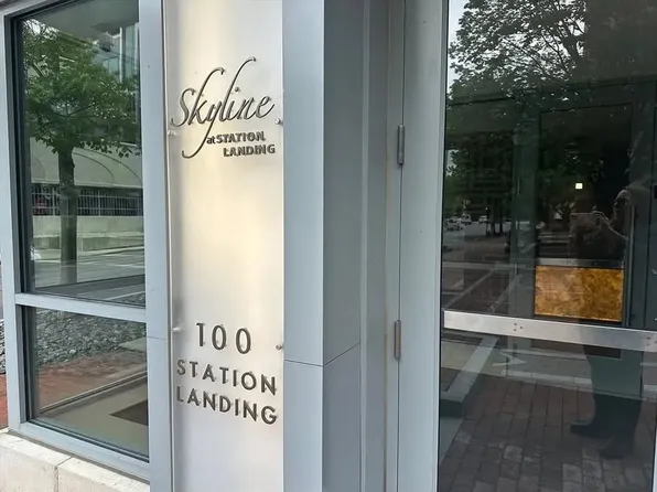 100 Station Lndg Unit 402, Medford, MA 02155