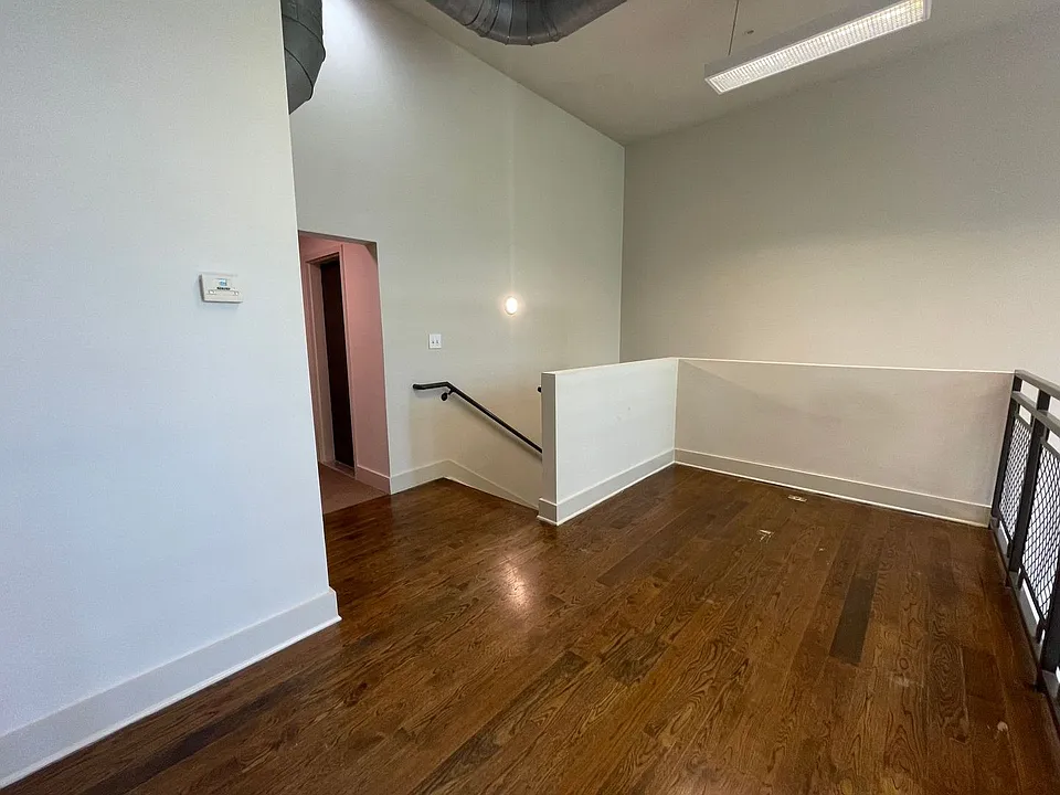 Building Photo 5