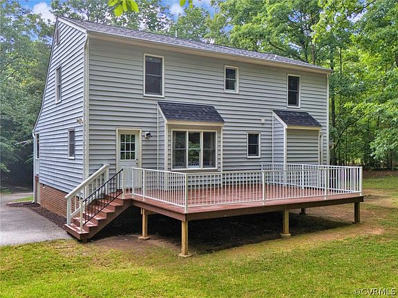 5th image of 2245 Brittany Ln