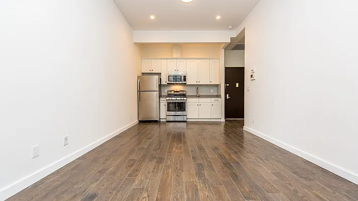 Rented by Nooklyn NYC LLC | media 6