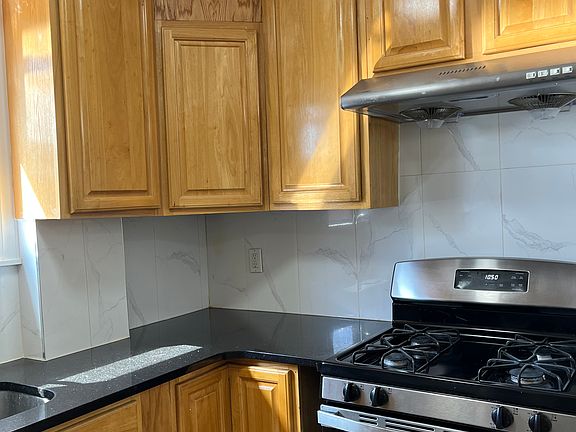 2nd image of 290 W 236th St APT 1