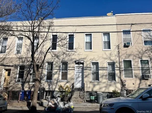 60-17 54th Street, Maspeth, NY 11378