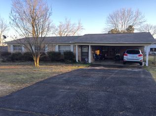 3255 Marion Anderson Rd, Hot Springs, AR 71913