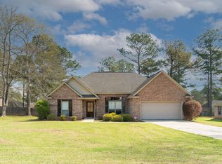 17 S Bridle Bnd, Hattiesburg, MS 39402