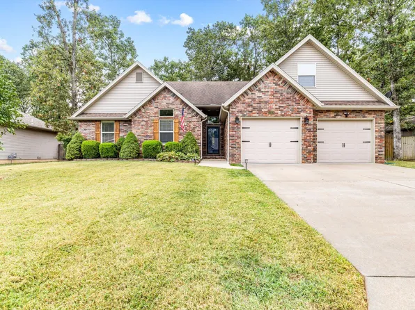 1028 Nickolas Street, Aurora, MO 65605