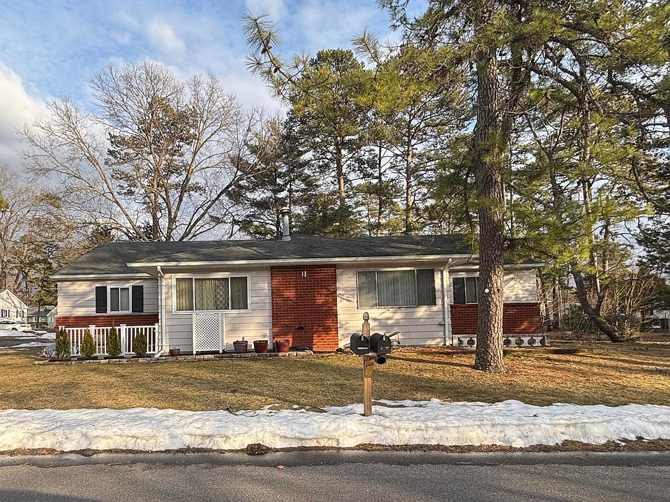 1st image of 11 A Pheasant Street