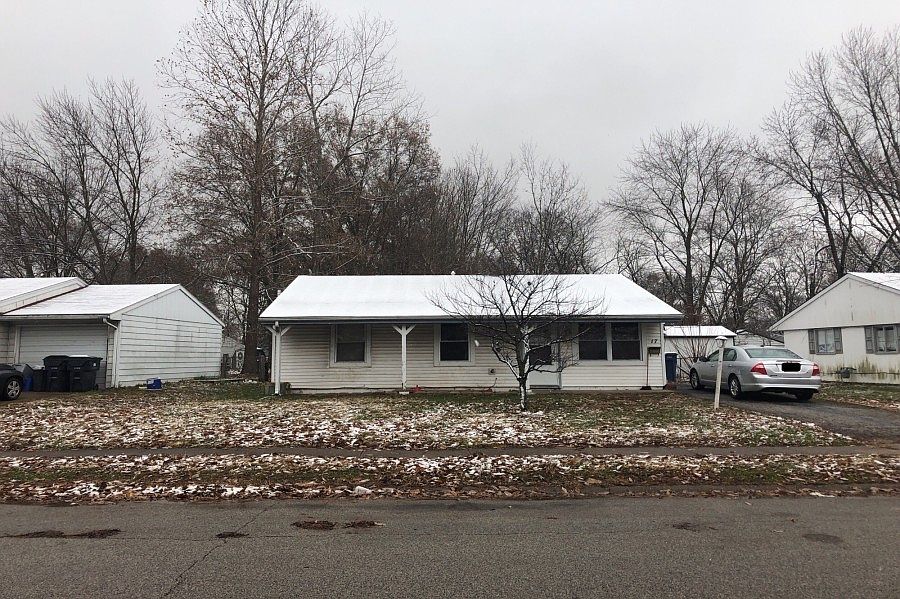 1st image of 17 Scarlet Dr