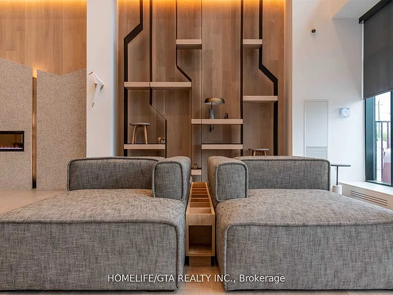 50 George Butchart Dr #506 — Photo 31