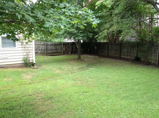 1390 Summit Chase Dr, Snellville, GA 30078