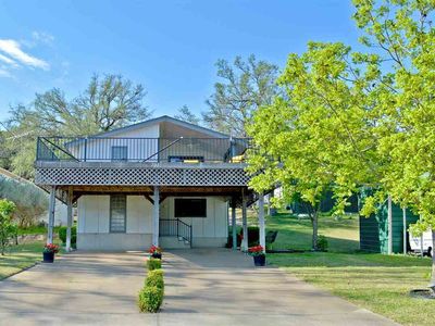 223 Golf Course Dr, Spicewood, TX, 78669