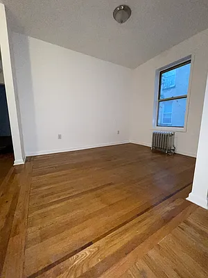 Rented by Arena Real Estate | media 8
