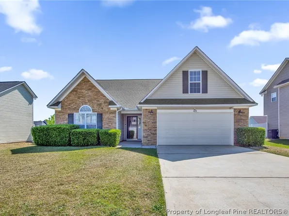 189 Bennington Dr, Raeford, NC 28376