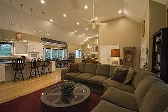 4th image of 15 Elmwood Way
