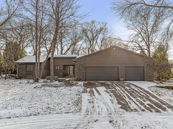 4365 Kirkwood Ln N, Plymouth, MN 55442