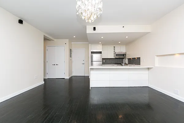 Rented by Alina Levina, LREB | media 7