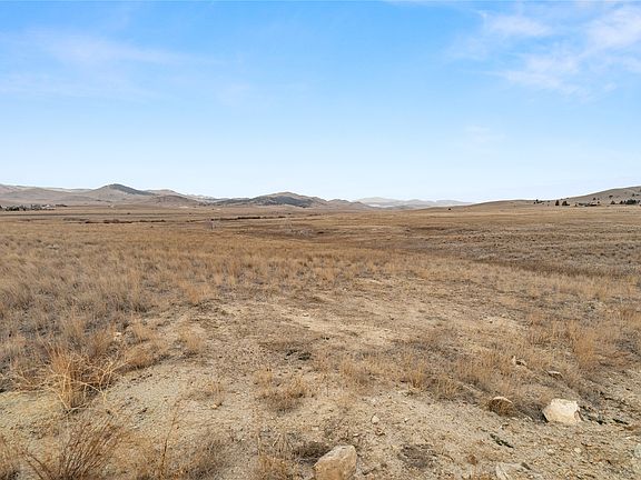 2nd image of Sunny Vista Rd