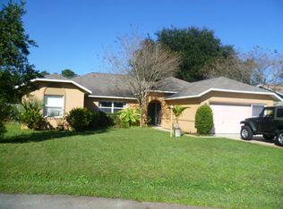 8 Wild Rose Pl, Palm Coast, FL 32164