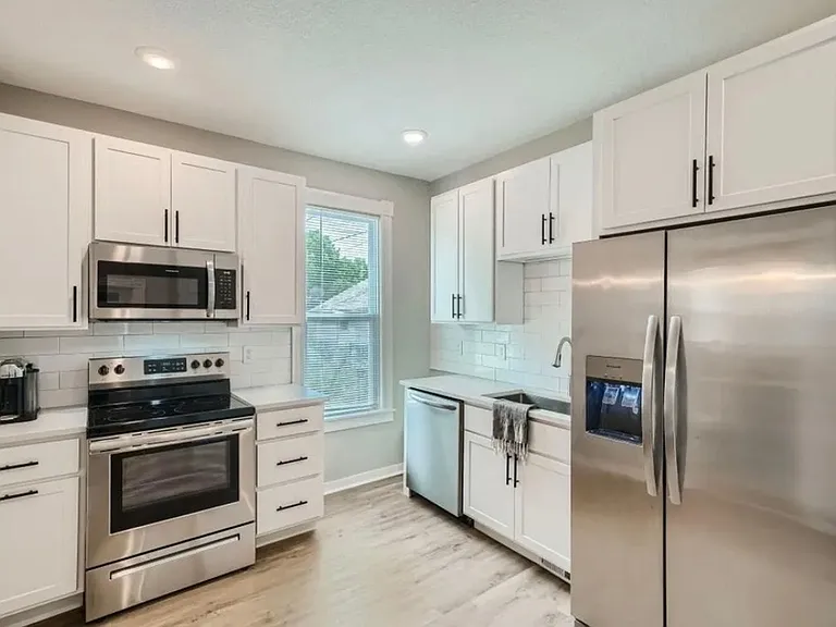 846 Jessamine Ave E #1 — Photo 4