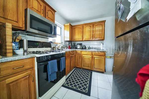 Rented by Sterling Realty Solution Inc | media 14