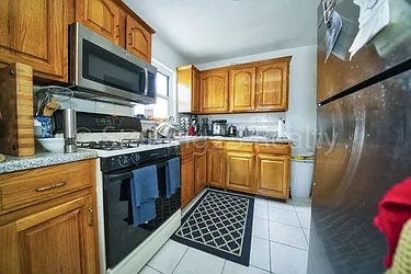 Rented by Sterling Realty Solution Inc