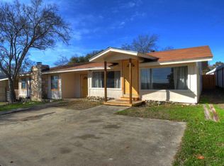 180 Lafayette St, Kerrville, TX 78028