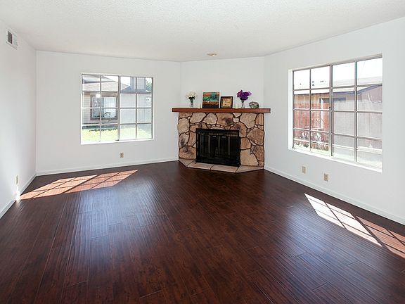 3rd image of 15811 Francisquito Ave APT 1