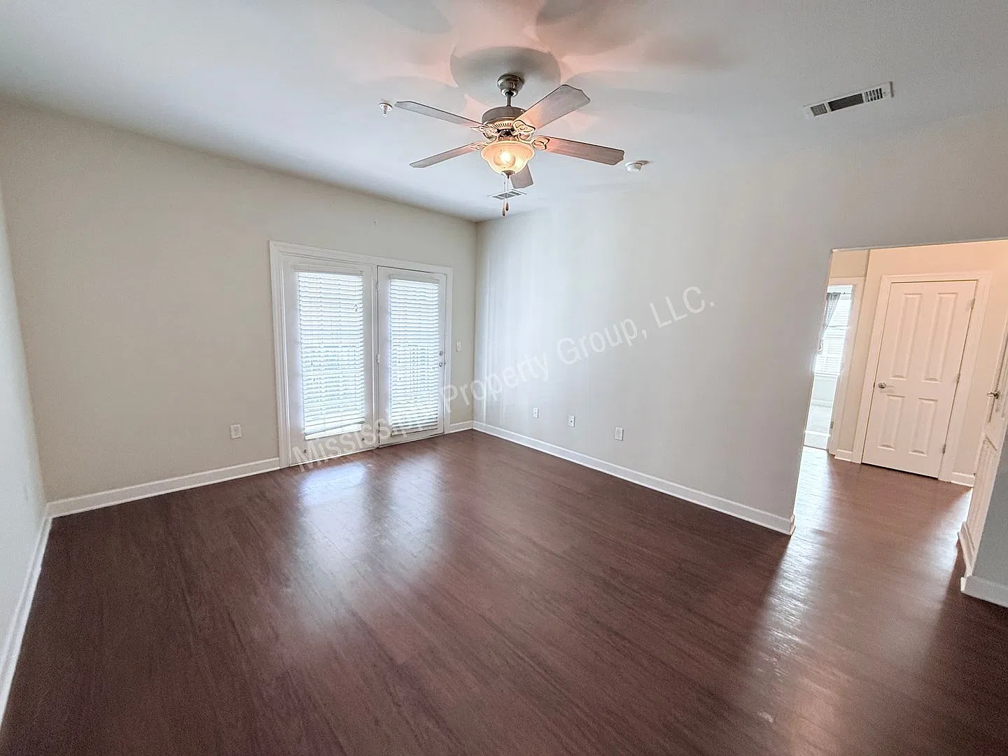 1021 Molly Barr Rd — Photo 2