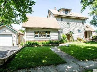 166 Rockaway Pkwy, Valley Stream, NY 11580