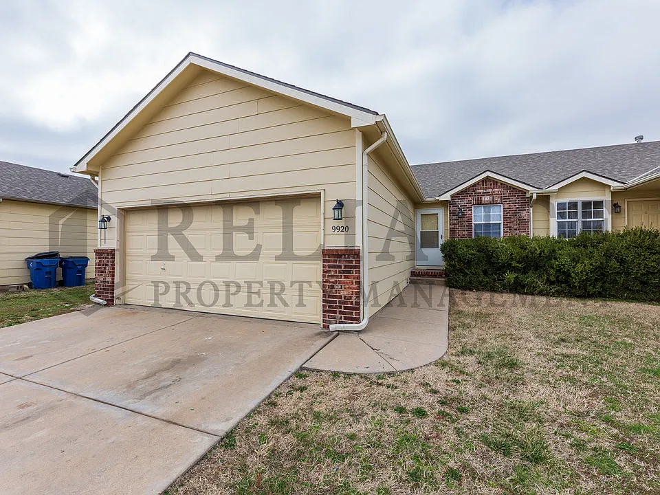 9920 E Kinkaid Cir