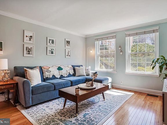 5th image of 4837 28th St S APT A2