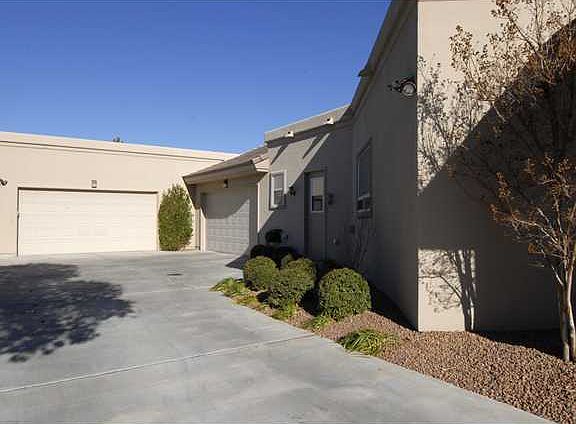 3rd image of 505 Shadow Willow Dr