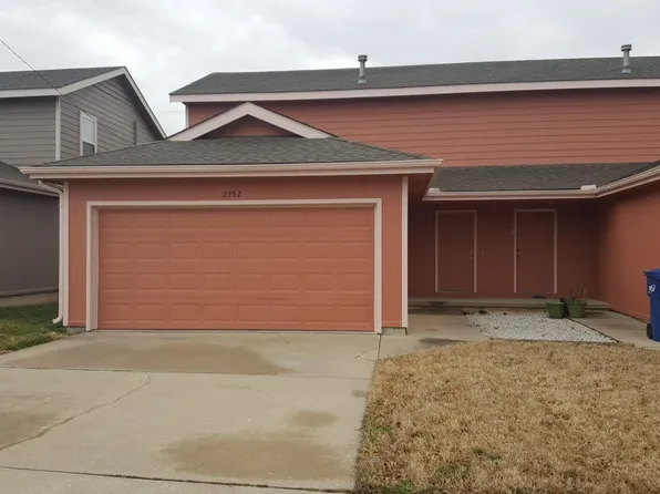 2752 S Glenview Ave, Springfield, MO 65804