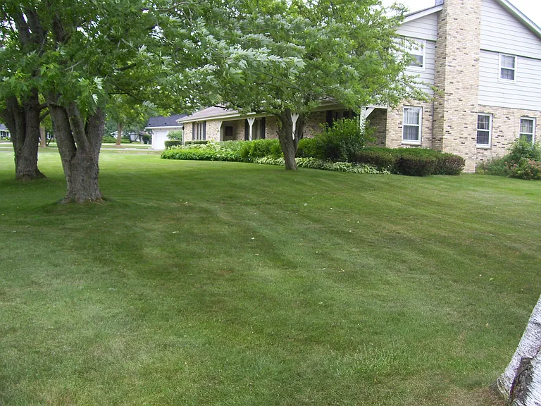 17695 Prince George Ct — Photo 2