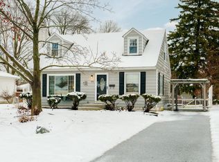 1934 Kentwell Rd, Columbus, OH 43221