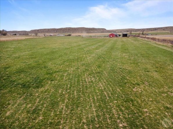 1662 Highway 72, Bridger, MT 59014