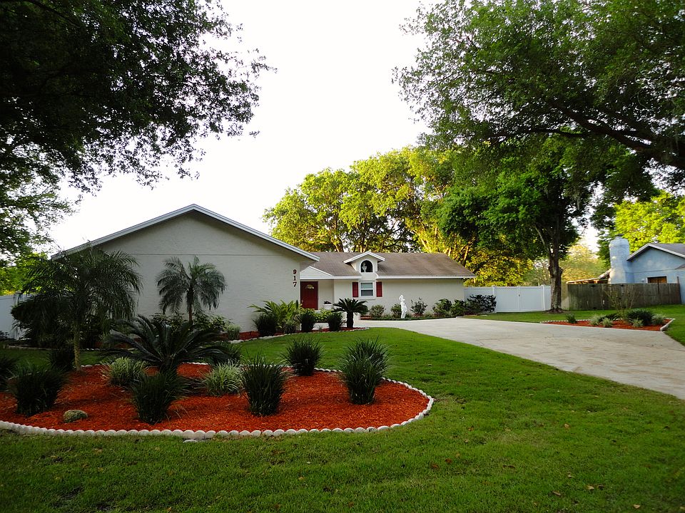 2nd image of 917 Hammock Shade Dr