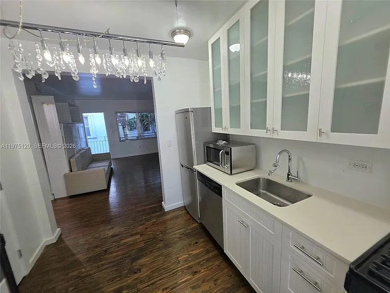 1616 Euclid Ave #12 — Photo 23