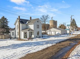 206 S Poplar St, Sublette, IL 61367