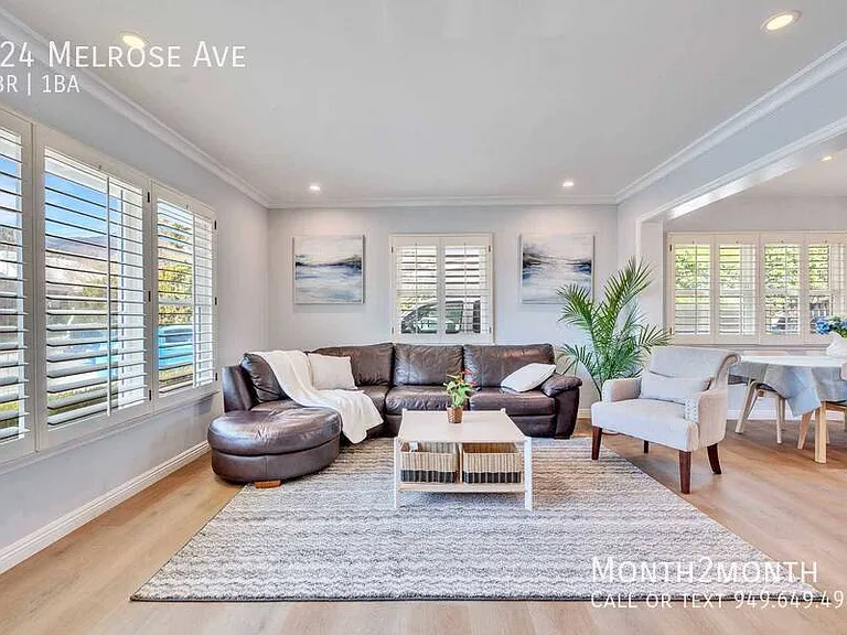 224 Melrose Ave — Photo 1