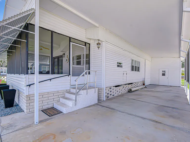 4961 Britni Way — Photo 3