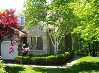18 Sundance Ter, Hamburg, NJ 07419