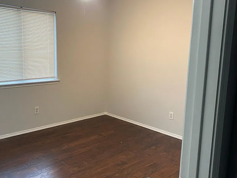 5622 Hunters Bend Ln — Photo 14