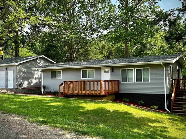 202 Keomah Vlg, Oskaloosa, IA 52577