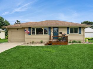 705 SE 3rd St, Ankeny, IA 50021