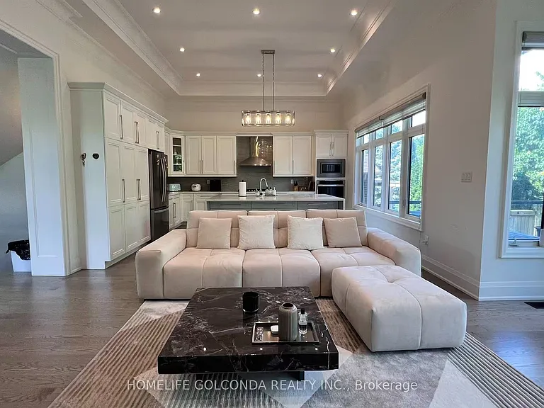 145 English Oak Dr — Photo 9