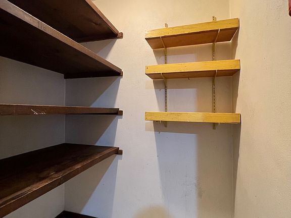 5th image of 601 N Charles St APT 7
