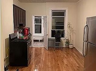 198 Java St APT 3R, Brooklyn, NY 11222